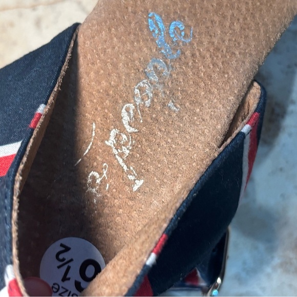Free People Women's Navy and Red boho Striped clogs heels - Picture 5 of 6